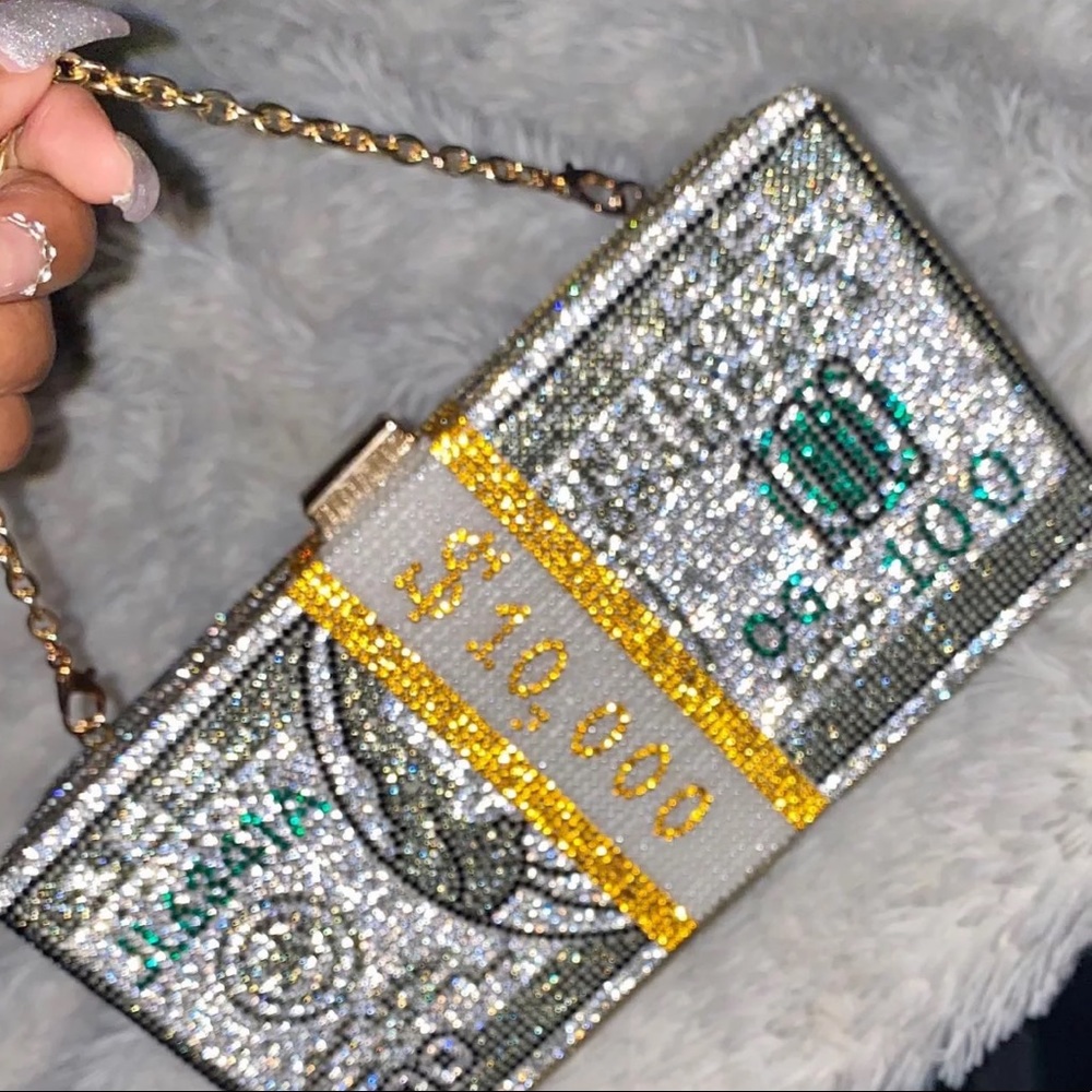 The OMG MONEY 💰 💴 👜 HANDBAG